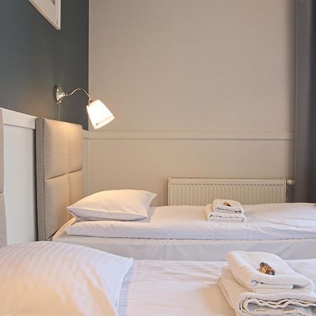 Classic Apartments Pilsudskiego Street Krakow Luaran gambar