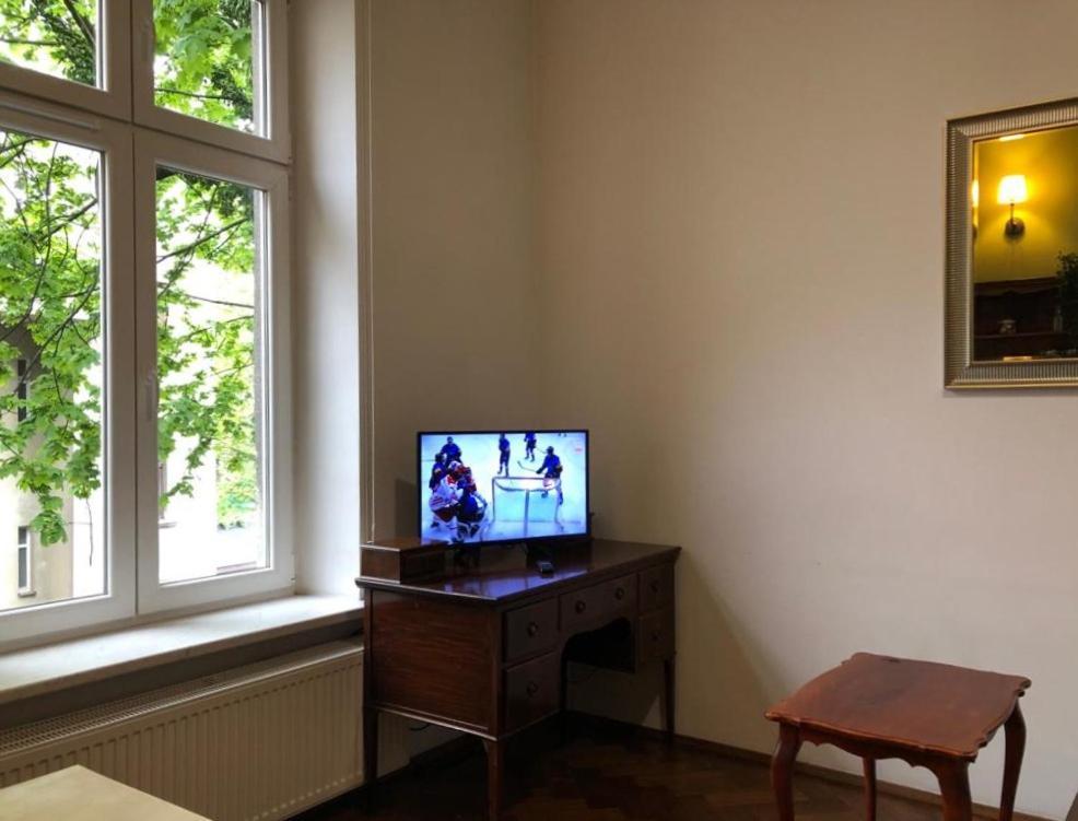 Classic Apartments Pilsudskiego Street Krakow Luaran gambar