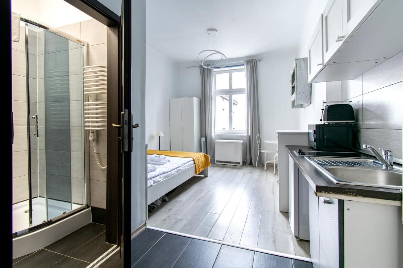 Classic Apartments Pilsudskiego Street Krakow Luaran gambar