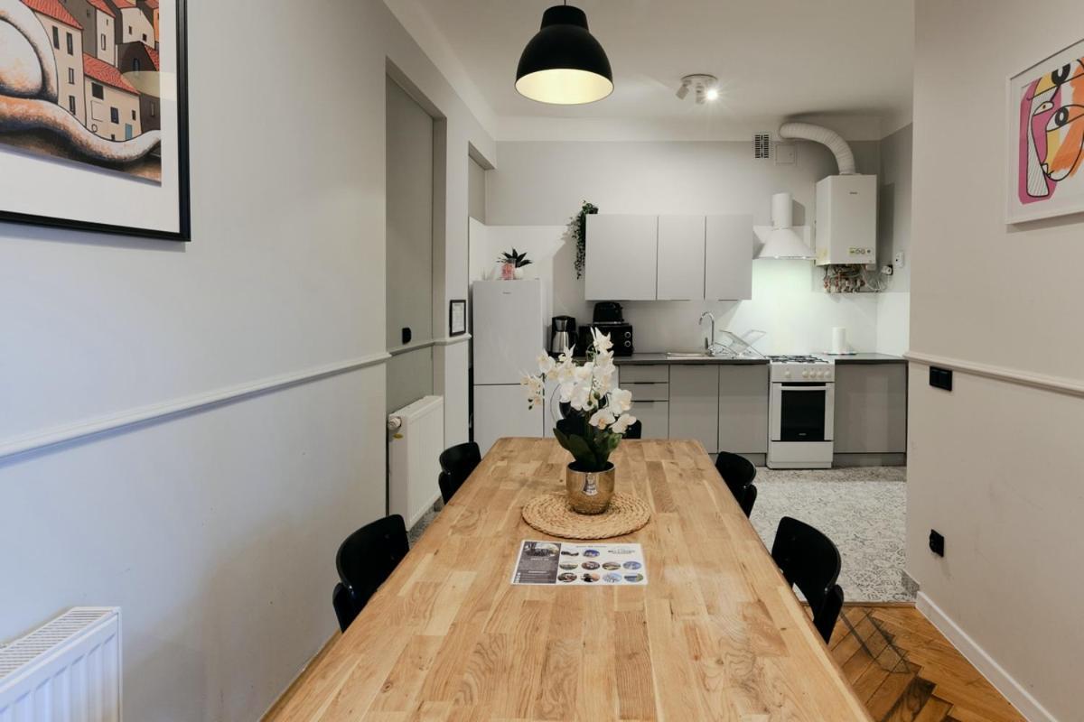 Classic Apartments Pilsudskiego Street Krakow Luaran gambar