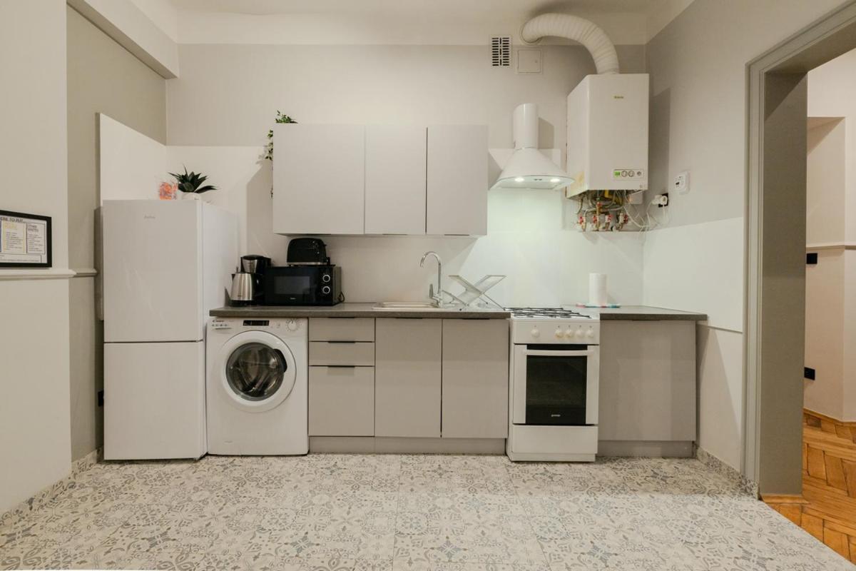 Classic Apartments Pilsudskiego Street Krakow Luaran gambar