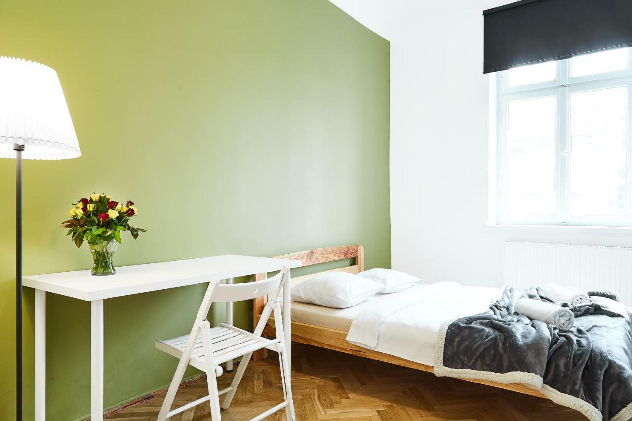 Classic Apartments Pilsudskiego Street Krakow Luaran gambar